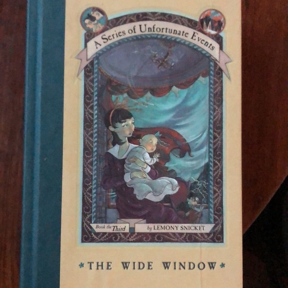 A Series of Unfortunate Events 2nd & 3rd Book - by Lemony Snicket - Picture 4 of 5